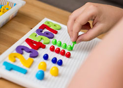 Child's playing with numbers
